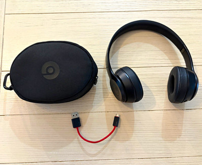 Beats Solo3 Wireless headphones, carrying case, and USB charging cable. No Box.