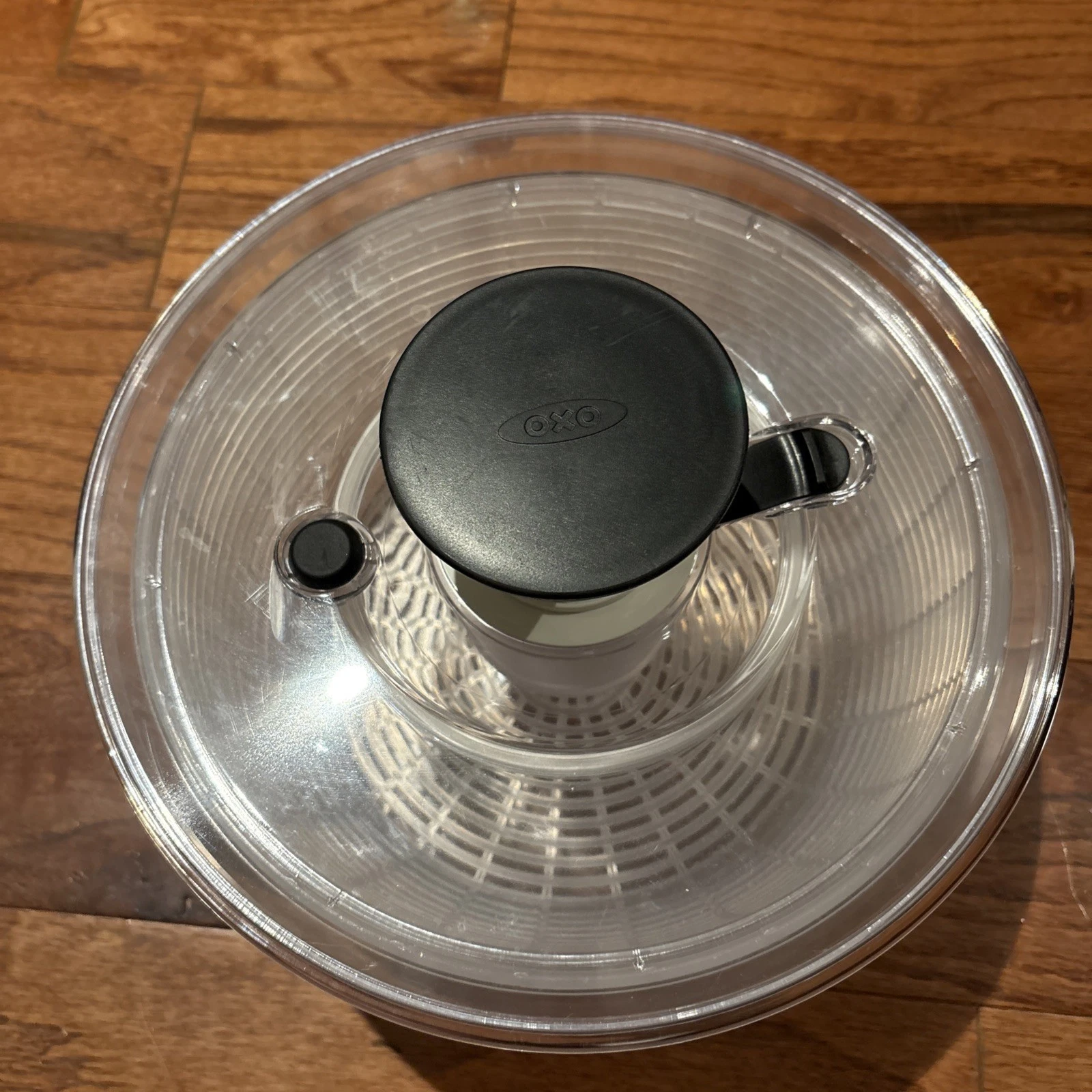 OXO Good Grips 10.5 Inch Salad Spinner Clear Vegetable Dryer 32480
Opens in a new window or tab