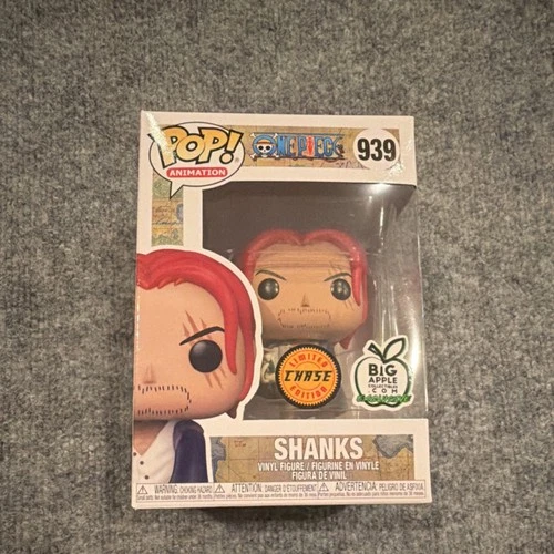 Funko Pop! One Piece Shanks #939 Chase Big Apple Collectibles Exclusive
