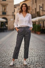 Coldwater Creek Women's Navy and White Patterned Trousers