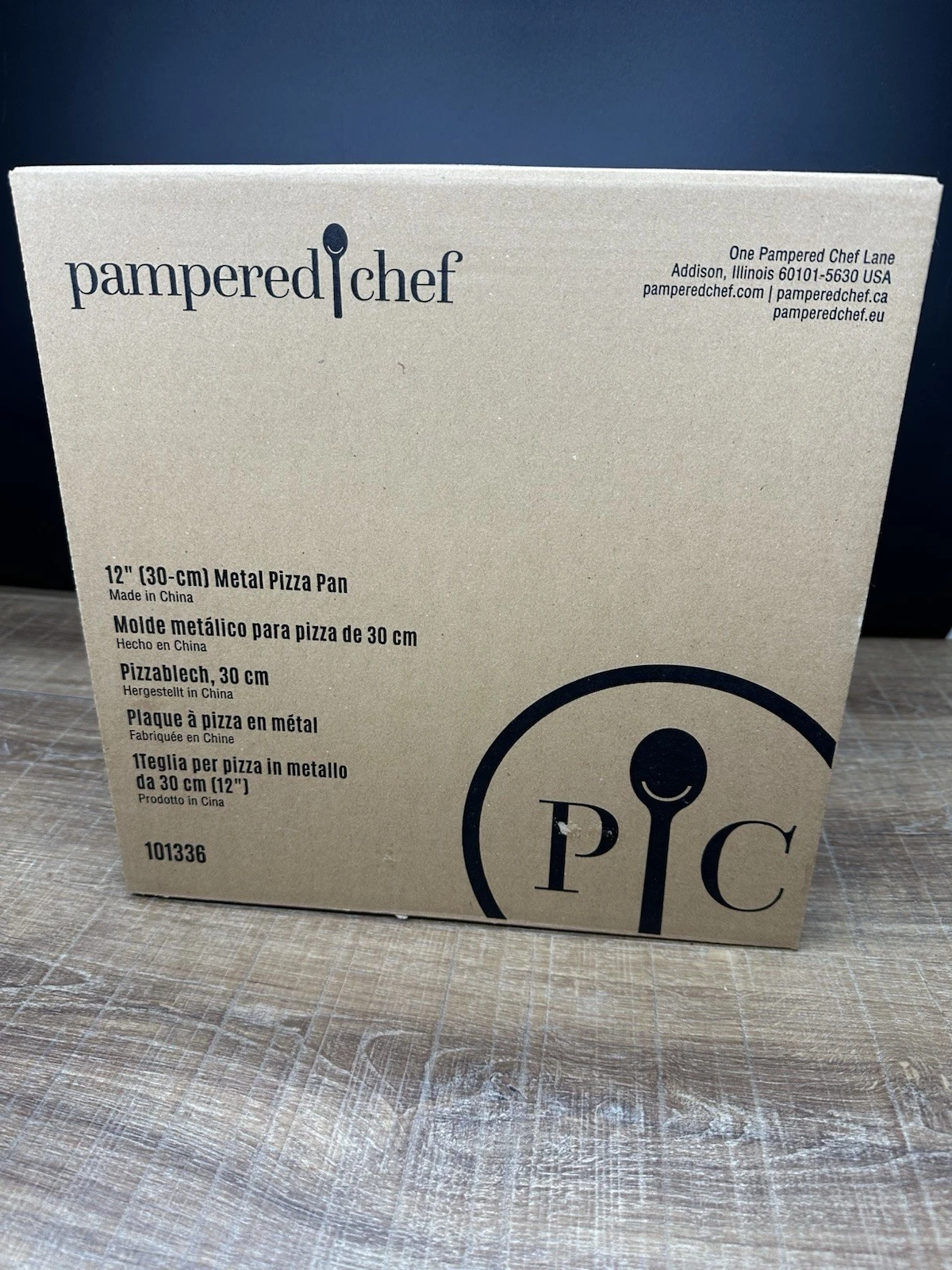 Pampered Chef 12" (30-cm) Metal Pizza Pan #101336 NIB
Opens in a new window or tab