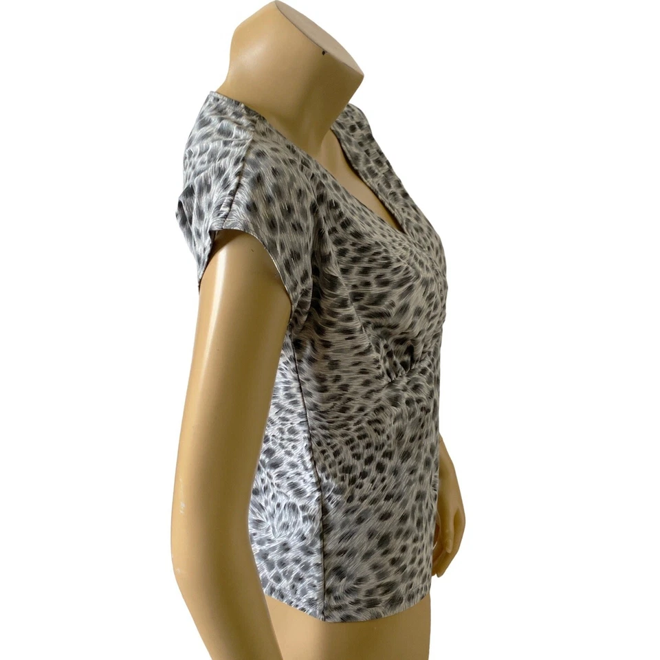 Camisa sin límites para mujer talla grande (11/13) Y2K vintage estampado animal cuello en V Foto 2 de 4