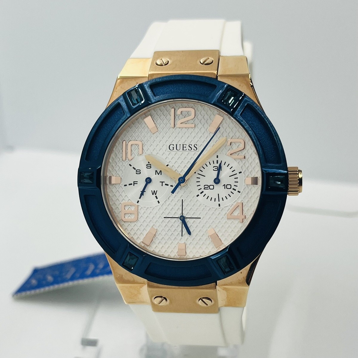 Ladies Guess Watch Guess Women main image 3