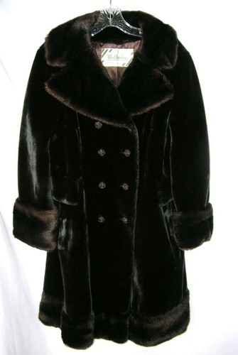 STUNNING Vtg Mouton Mink Faux FUR COAT 