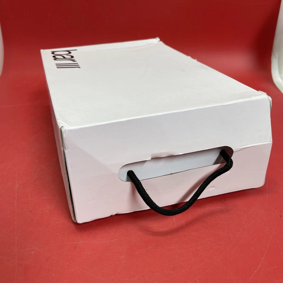 Sapatos de Salto Aldo Prata Metálico Stilettos Bombas Tamanho 7.5 - Imagem 2 de 4