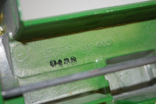 ERTL 1:16 John Deere Forage Harvester - Picture 12 of 15