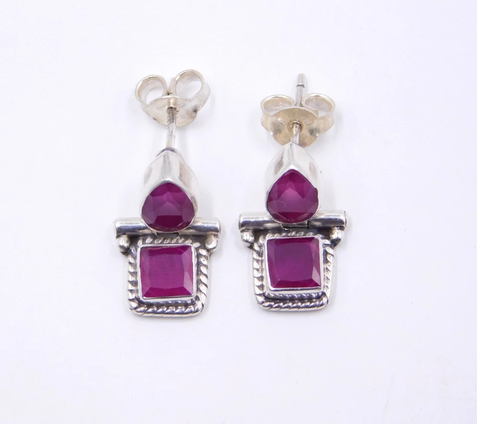 3.90 GM Lab-Created Rubí Corte Piedra 925 Plata de Ley Pendiente a Presión Talla - Imagen 2 de 4