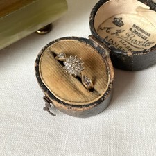 9 Carat Gold Diamond Ring Melee 0.10 Carat 1.5g Cluster Sunburst Starburst L 1/2