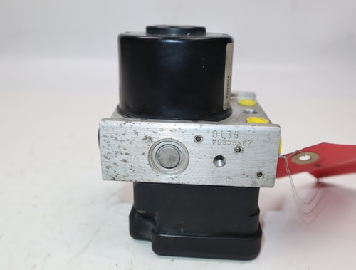 Calculateur abs occasion TOYOTA YARIS II Phase 1 - 1.3 VVT-i - Photo 8/8
