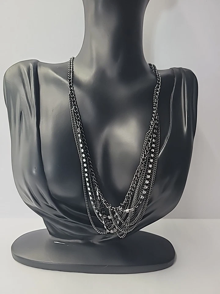 Vintage AEO American Eagle Outfitter Necklace Gray Tone Pink White Crystals - Image 3 of 4