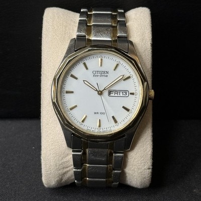 Citizen Eco-Drive WR100 Two Tone Women's Date and Time  Wristwatch Works 