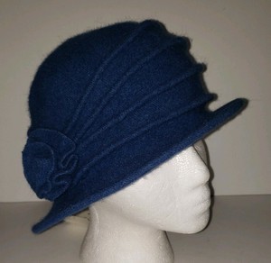 navy blue cloche hat