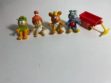 Lot of Vintage McDonalds Happy Meal Toys Garfield Wilma Fozzie Gonzo Bear Wagon
