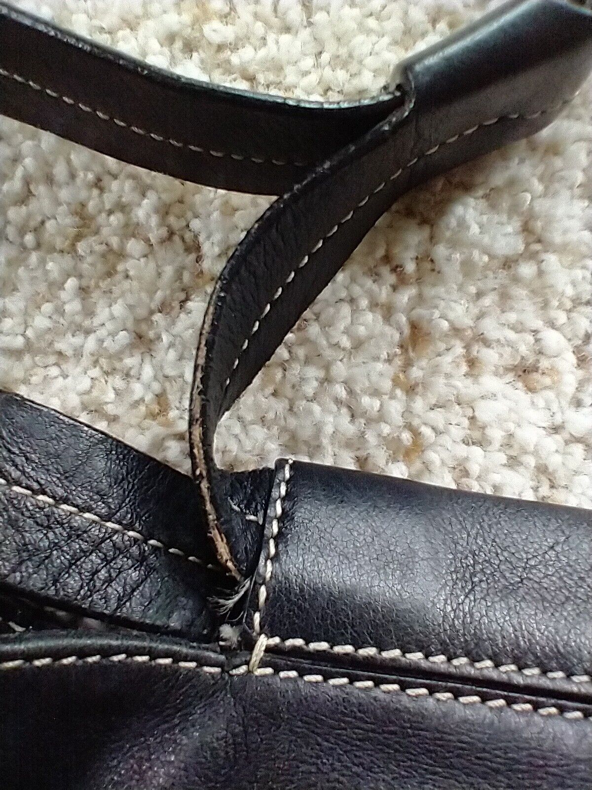 TOD's Black Leather Shoulder Bag Vintage - image 6