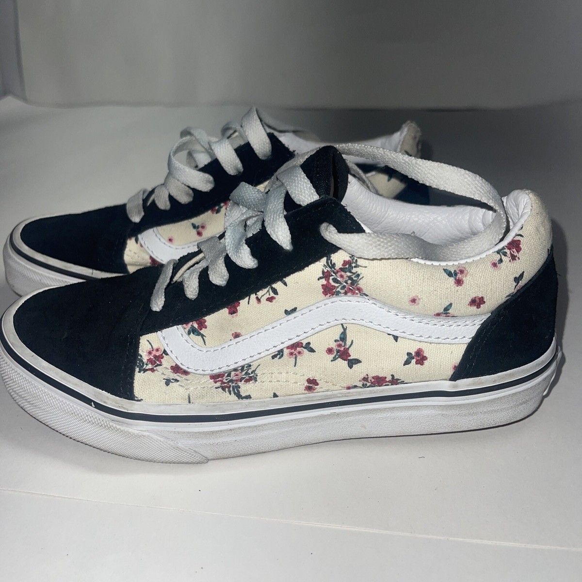 Vans Old Skool Ditsy Floral Women's Skate Shoe Kids Size 2