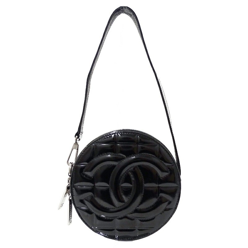 CHANEL Matelasse Patent Leather Handbag Black with Silver Metal Fitting