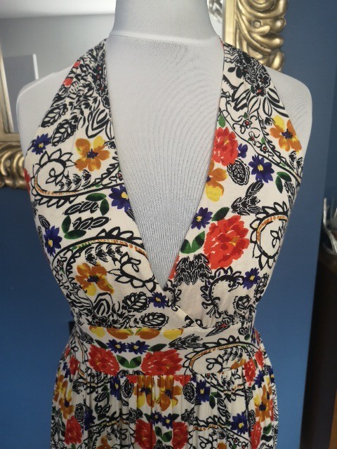 Picture 2 of 8
