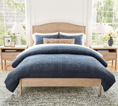 Potterybarn Medallion Matelasse Duvet Cover