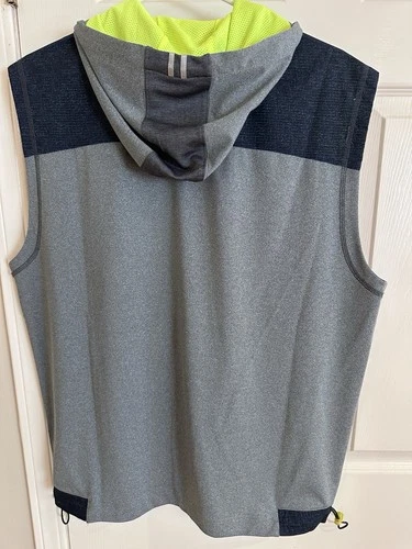 NWT Robert Graham X Collection Kobi Knit Hooded Vest Mens Large Carbon Gray $198 image 2
