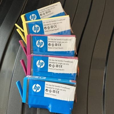 HP 364 Farbtintenpatronen X 5 Plus 2x HP Druckpapier