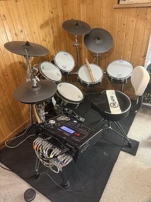 Roland DT-30 KV