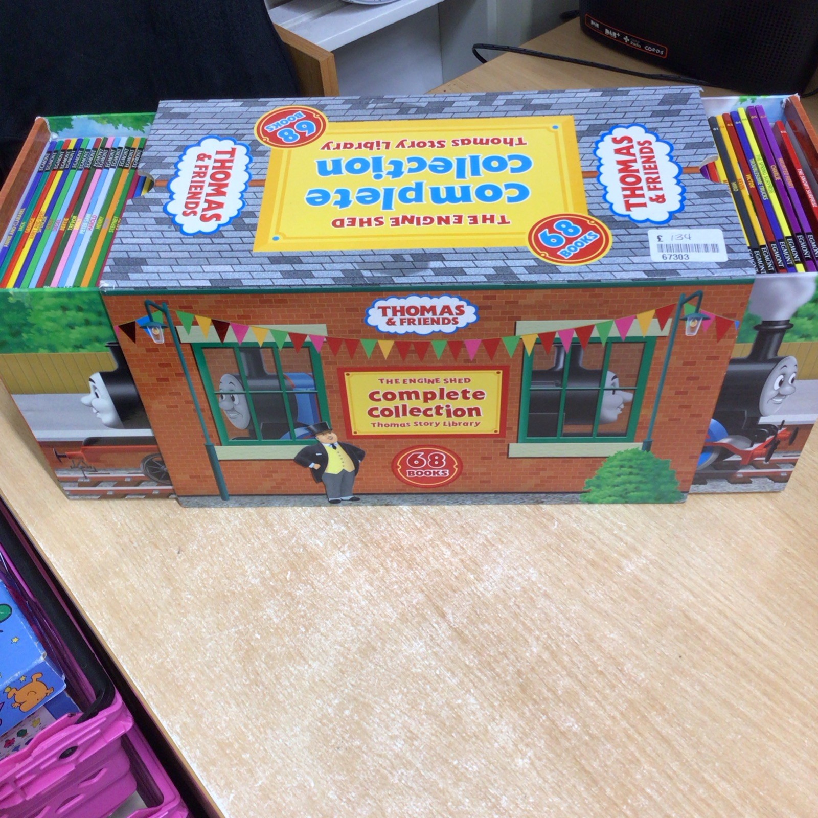 Thomas and Friends 68 Book Set Engine Shed Complete Collection Boxed