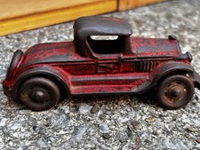 Antique A.C. Williams Cast Iron Coupe / Roadster, c. 1925-1930.