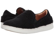 UGG Australia Ricci Black Slip-on Sneakers Women's sizes 5-11/NEW