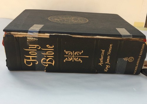 Holy Bible King James Version THE HOLY BIBLE CONTAINING THE OLD AND NEW TESTAMEN - Picture 2 of 12