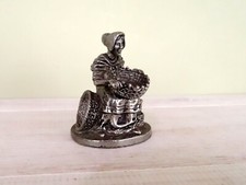 English Miniatures Fine Art Sculptures Pewter Basket Maker Figurine Ornament