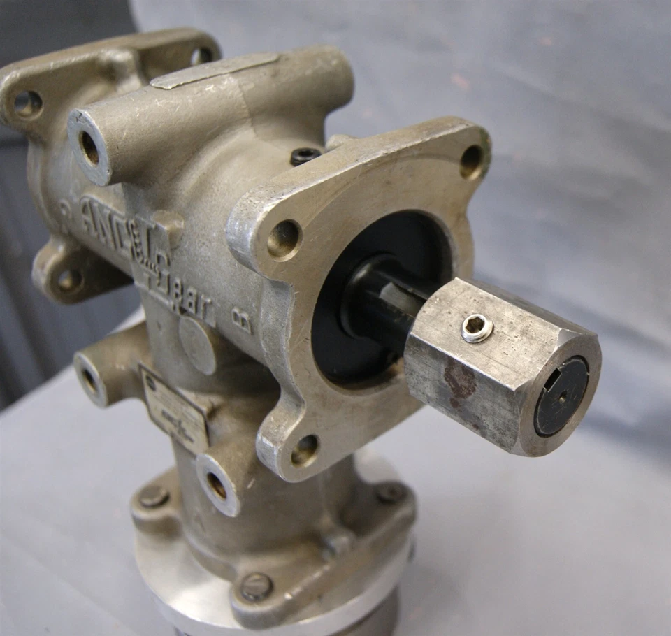 Transmisión Plessey R3500 AnglGear ángulo recto transmisión cónica hecha en EE. UU. SH6477 Foto 3 de 4