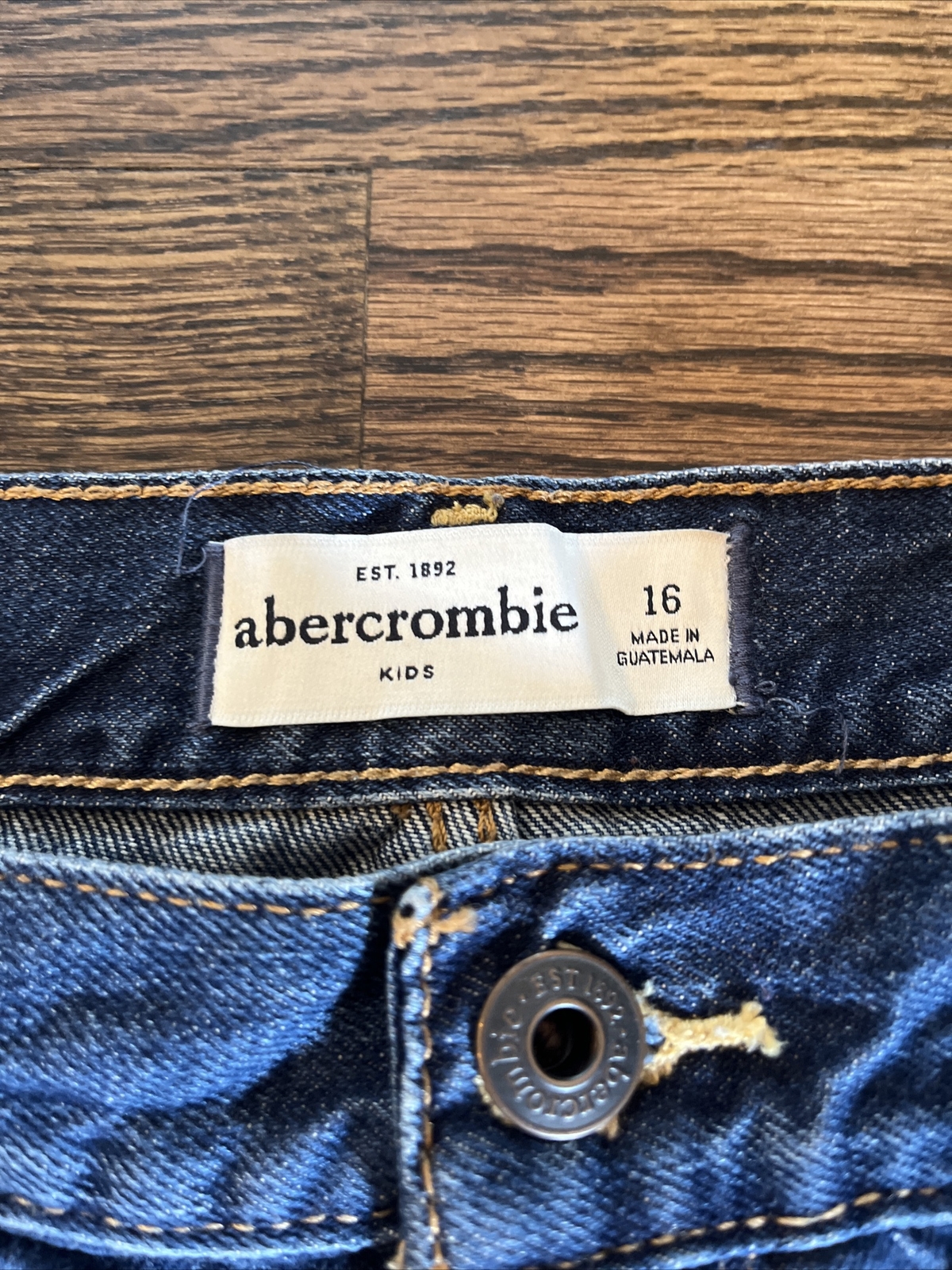Abercrombie Kids Girls Midi Distressed Shorts 16 Jeans Denim Cutt Off - View 3