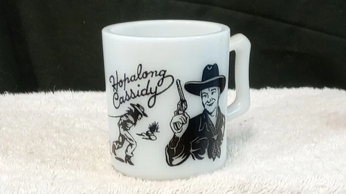 Vintage Hopalong Cassidy Milk Glass Childs Mug Black Graphic