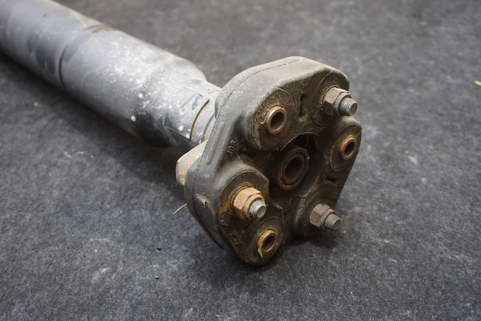 Conjunto de eje de transmisión trasero OEM 26107514202 Rolls Royce Phantom 2003-17 Foto 4 de 4