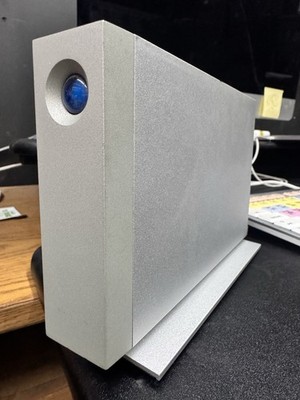 LaCie D2 Thunderbolt Series / USB 3 External Drive 3TB