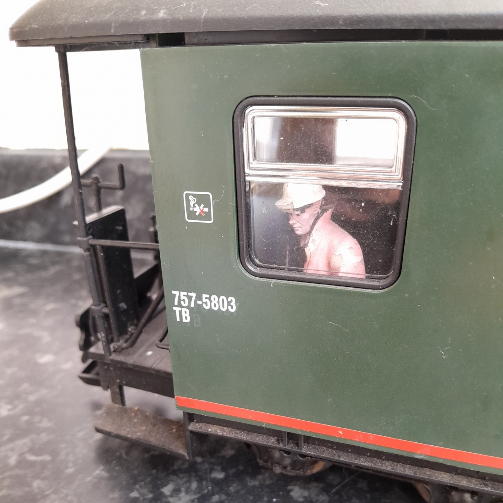 Bild 10 von 19