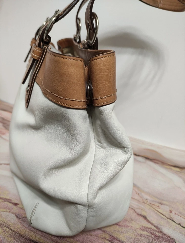 Coach F13733 Soho слоновой кости плиссированные кожи большая наплечная сумка с короткими ручками - Изображение 4 из 4