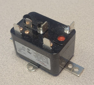 DiversiTech  White Rogers D90-294Q General Purpose Relay Type 84 120V coil