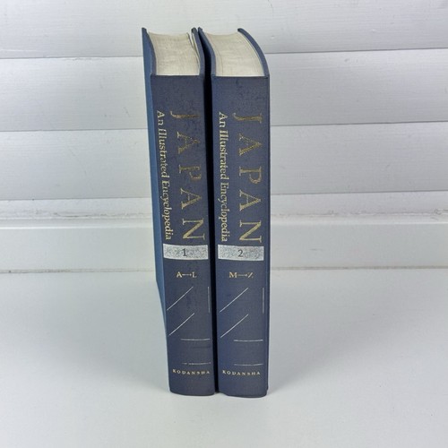 Japan An Illustrated Encyclopaedia 2 Book Hard Back Coffee Table Set Blue 1993 - Picture 4 of 9