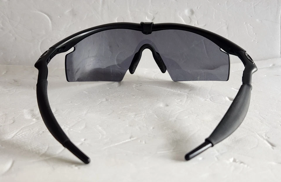 Gafas Oakley de colección con marco M negras Z87 campo de tiro con estuche de lente transparente coágulo Foto 2 de 4