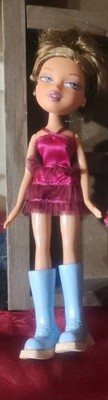 Brats Doll Girl Pink Dress Blue Boots Brown Hair Blue Eyes