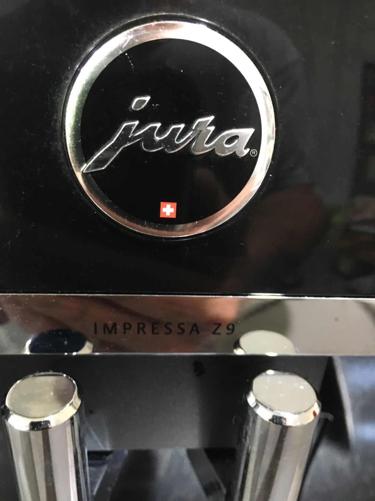 Jura Impressa Z9 TFT Fully Automatic Coffee Machine Swiss Made RRP