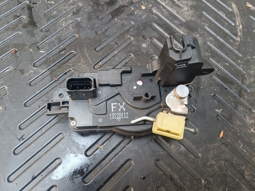 Türschloss mit ZV (tür vorn) Rechts Opel Astra 1.9 Cdti Caravan DPF 2005-2006 H