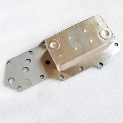 For Cummins 6BT 5.9L Diesel 3957544 Engine Oil Cooler Core with 