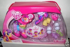 #2231 NRFB Hasbro My Little Pony Scootaloo's Dress Up
