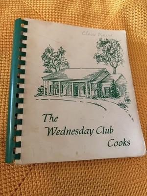 St Louis MO Vintage The Wednesday Club Cooks Community Cook Book 1990s  240 pgs
