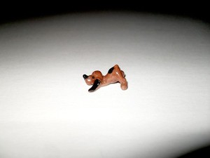 Vintage Hagen Renaker Miniature Tiny Hound Dog Playful Puppy Figurine
