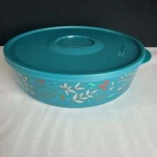 Tupperware Click Container Twist Stack Store 2.5Qt / 10.5 Cup fiesta