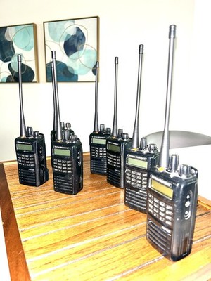 Package of 7 - VERTEX Standard EVX-539-G6-5  Two-Way Digital Analog UHF Display