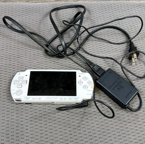 Sony PSP 2001  Star Wars Darth Vader Limited Ed White No Battery UnTested As Is